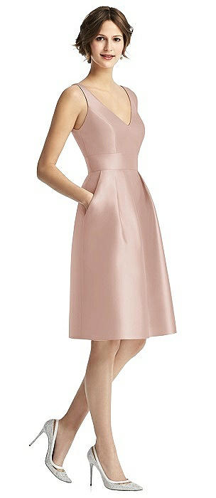 V-Neck Pleated Skirt Cocktail Dress with Pockets