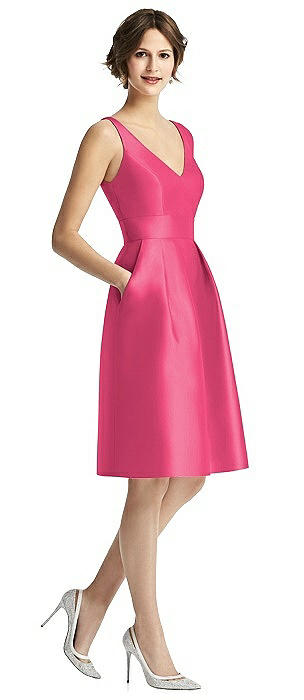 V-Neck Pleated Skirt Cocktail Dress with Pockets