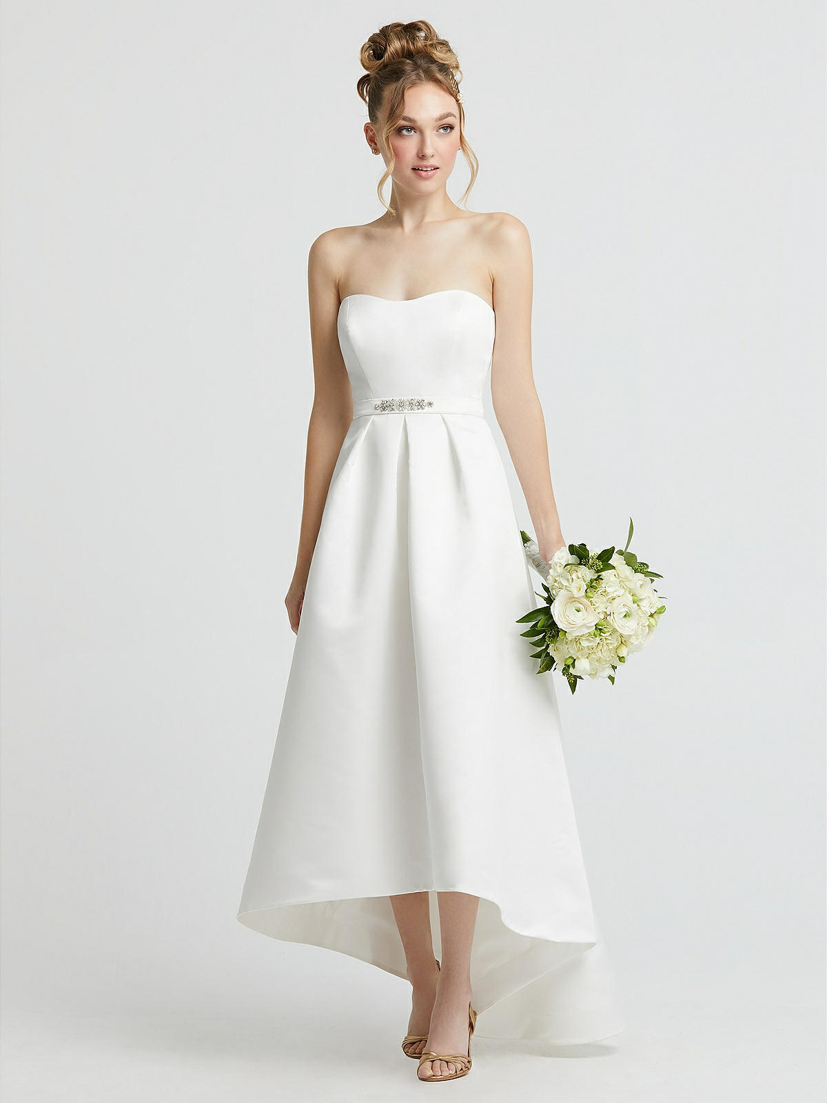 Sweetheart Strapless Satin Wedding Dress with Pockets