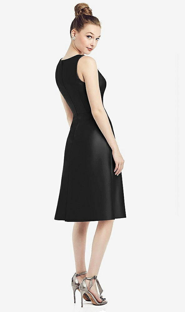 Back View - Black Sleeveless V-Neck Satin Midi Dress with Pockets
