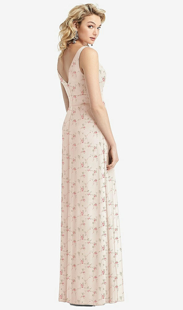 Back View - Coquette Floral Print Sleeveless Pleated Skirt Maxi Dress with Pockets