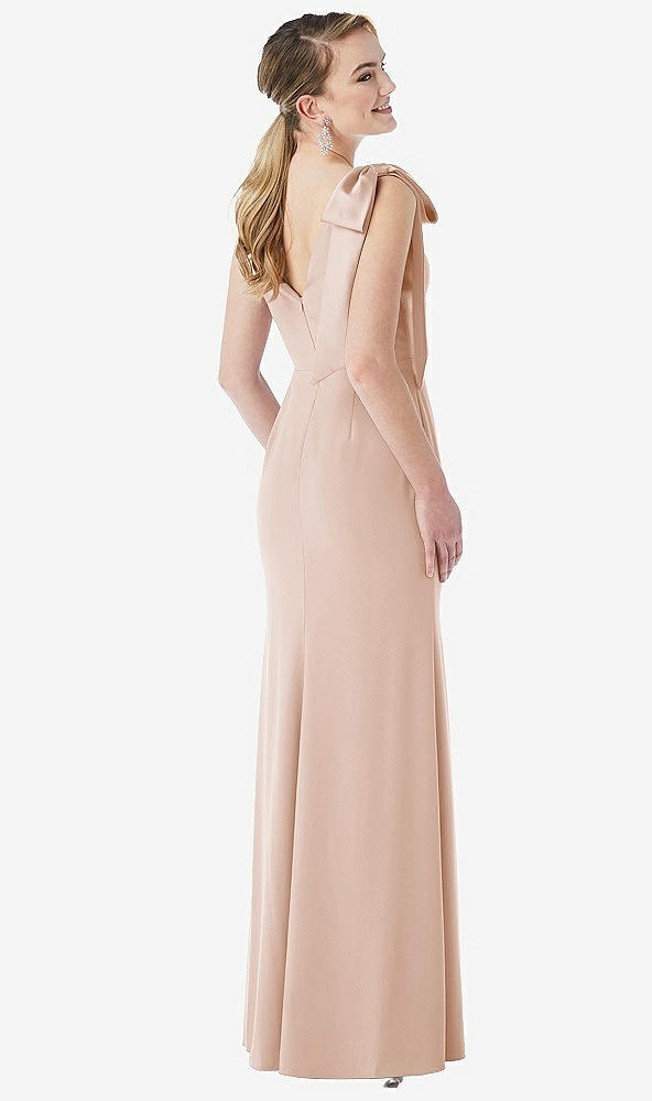 Back View - Cameo Bow-Shoulder V-Back Trumpet Gown