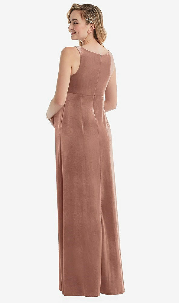 Back View - Tawny Rose V-Neck Closed-Back Velvet Maternity Dress with Pockets