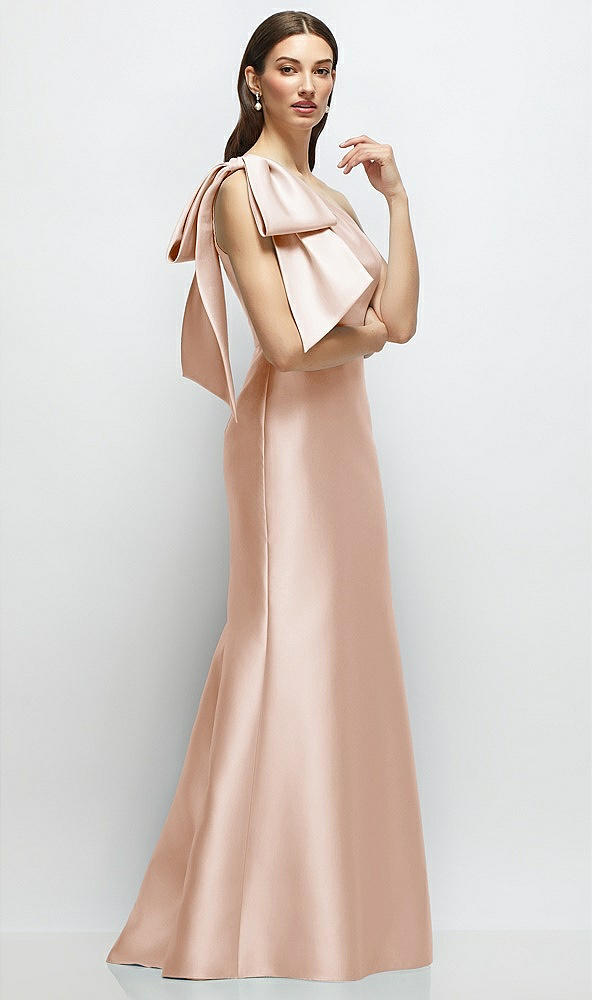 Front View - Cameo Bow One-Shoulder Satin Maxi Dress with Trumpet Skirt