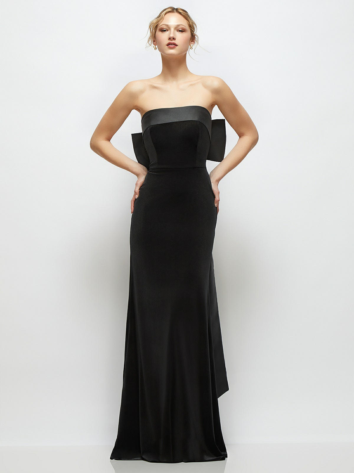 【海外限定】GinaBacconi ドレス☆Black Selena Velvet Maxi Dre Selena Velvet Maxi Dress – Gina Bacconi