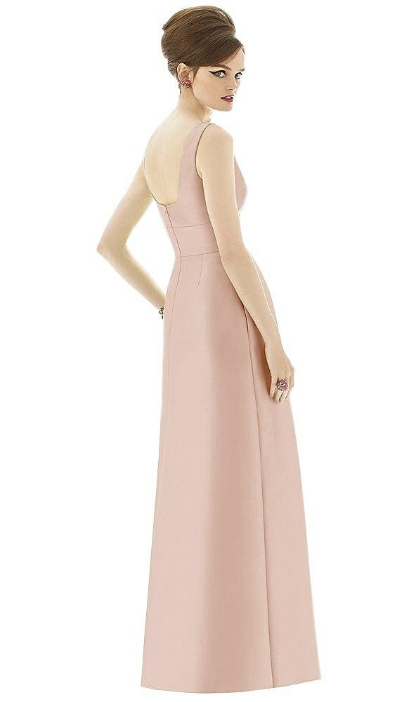 Back View - Cameo Alfred Sung Style D655