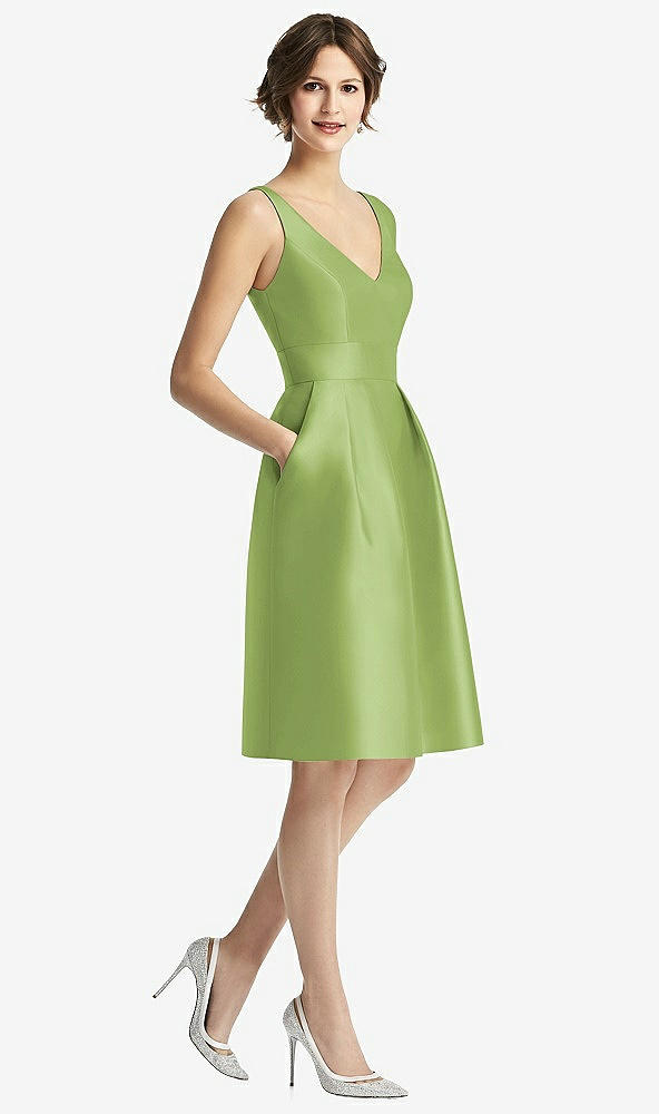 Front View - Mojito V-Neck Pleated Skirt Cocktail Dress with Pockets