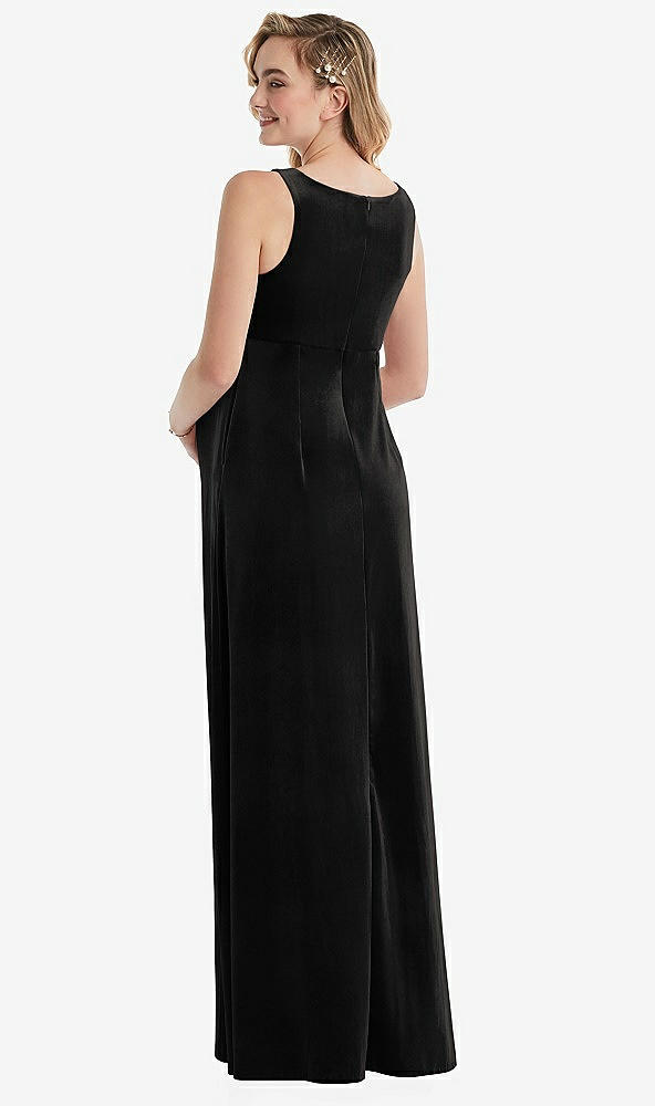 Back View - Black V-Neck Closed-Back Velvet Maternity Dress with Pockets