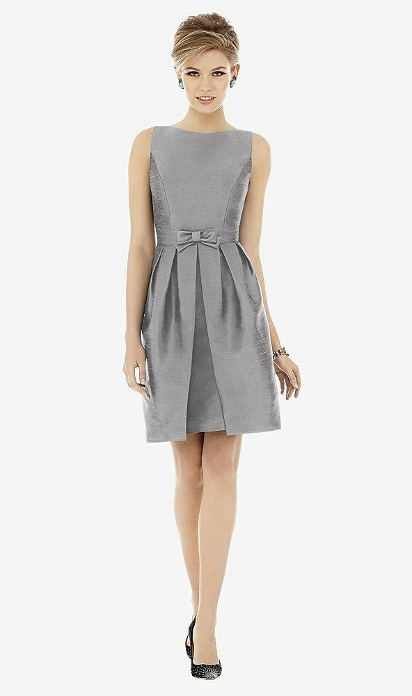 Front View - Quarry Alfred Sung Style D700