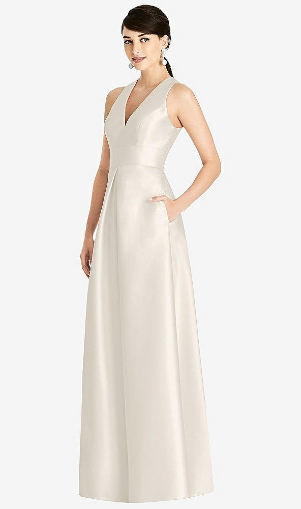 Front View - Ivory Sleeveless Open-Back Pleated Skirt Dress with Pockets