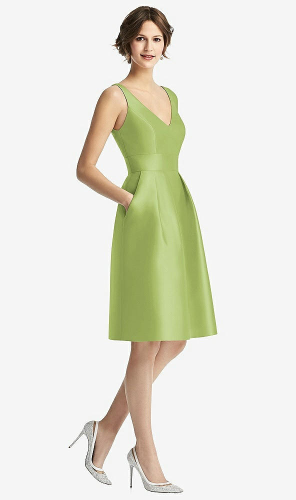 Front View - Mojito V-Neck Pleated Skirt Cocktail Dress with Pockets