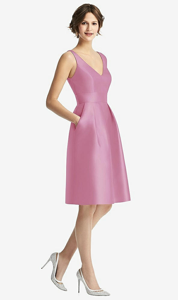 Front View - Powder Pink V-Neck Pleated Skirt Cocktail Dress with Pockets
