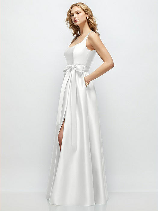 Scoop-Neck Tank Bodice Maxi Dress with Full Skirt