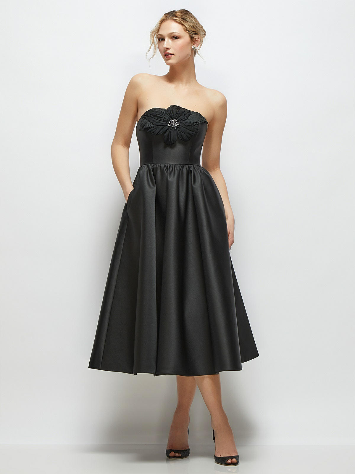 11199-blac-front!bgwh-yawah.jpg