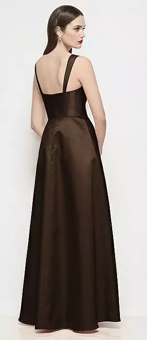 bridesmaid dresses designs 40 Best for Every Type of Wedding Vibe a stunning combination of glamour and elegance Mermaid Satin Unique Design Formal